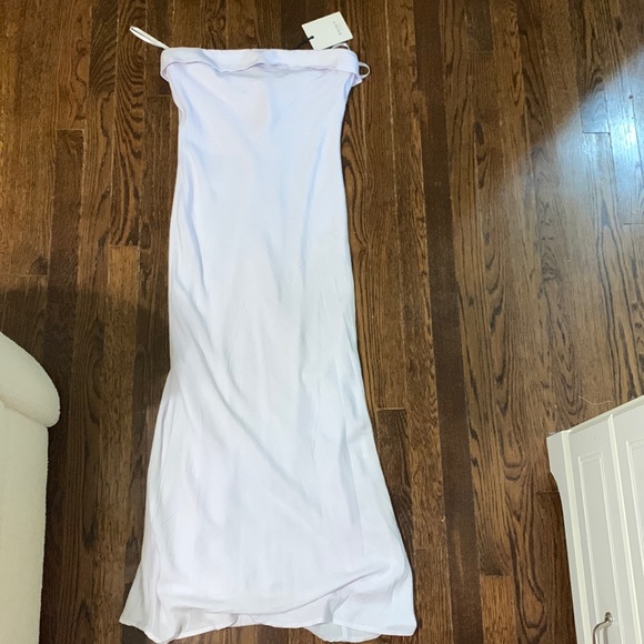 RNWY white dress. Size M. NWT - Picture 1 of 3